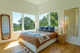 The Eyrie | Luxe Mountain Retreat | Hot Tub | View - Image 5