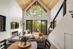 Viking Hut • Firepit • Hot Tub Access • Dogs - Image 4