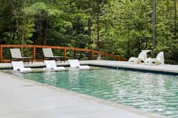 Viking Hut • Firepit • Hot Tub Access • Dogs - Image 3