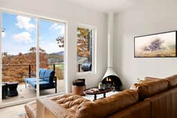 Wildcat Modern 2BR - Fireplace/Firepit/Dogs/Views - Image 2