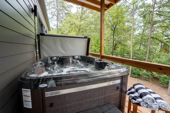 Birch & Beard | Boutique Forest Stay + Hot Tub - Image 2